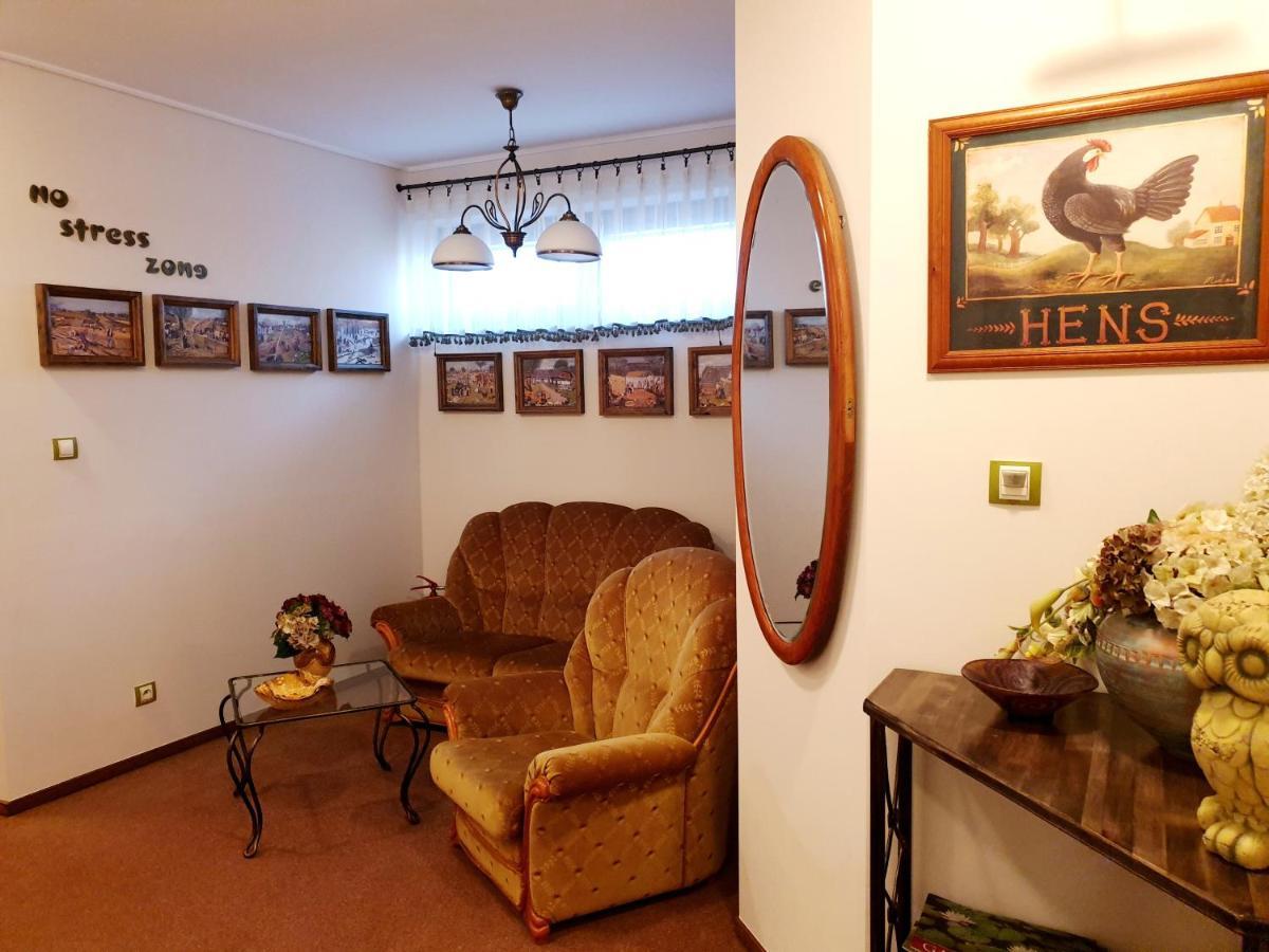 Penzion A Restauracia Toldi Галанта Экстерьер фото